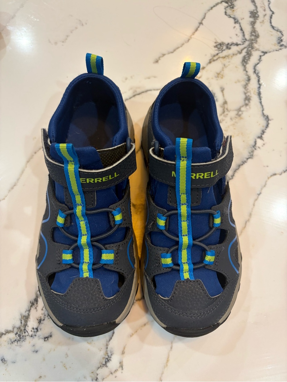 Merrell Sandals in new condition. Great shoe for hiking or everyday wear.